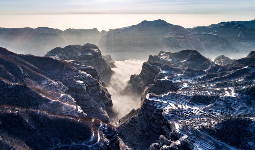 下雪了，太行大峡谷开启“2020年冬季雪景模式”，快来这幅水墨画里走一走！